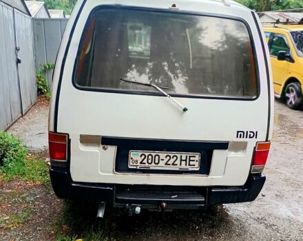 Исузу Миди, объемом двигателя 2 л и пробегом 288 тыс. км за 1375 $, фото 3 на Automoto.ua