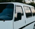 Білий Ісузу Midi пасс., об'ємом двигуна 2 л та пробігом 250 тис. км за 1650 $, фото 3 на Automoto.ua