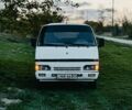 Білий Ісузу Midi пасс., об'ємом двигуна 2 л та пробігом 300 тис. км за 1850 $, фото 1 на Automoto.ua