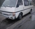 Белый Исузу Миди пасс., объемом двигателя 2 л и пробегом 300 тыс. км за 400 $, фото 1 на Automoto.ua
