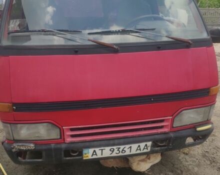Червоний Ісузу Midi пасс., об'ємом двигуна 0 л та пробігом 350 тис. км за 800 $, фото 1 на Automoto.ua