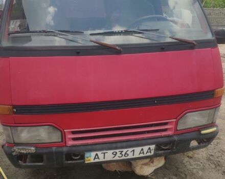 Червоний Ісузу Midi пасс., об'ємом двигуна 0 л та пробігом 350 тис. км за 750 $, фото 1 на Automoto.ua