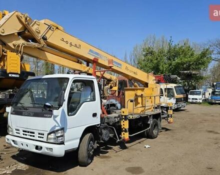 Белый Исузу НЛР, объемом двигателя 4.7 л и пробегом 112 тыс. км за 50000 $, фото 5 на Automoto.ua