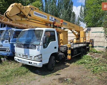 Белый Исузу НЛР, объемом двигателя 4.7 л и пробегом 112 тыс. км за 50000 $, фото 4 на Automoto.ua