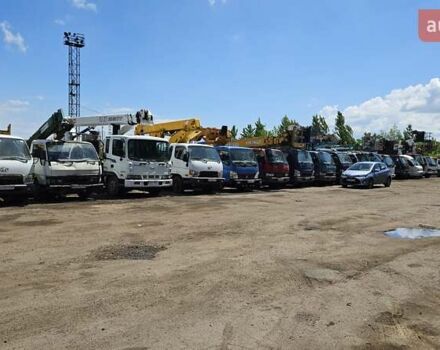 Белый Исузу НЛР, объемом двигателя 4.7 л и пробегом 112 тыс. км за 50000 $, фото 1 на Automoto.ua