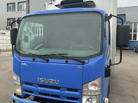 Синий Исузу НЛР, объемом двигателя 3 л и пробегом 490 тыс. км за 9800 $, фото 1 на Automoto.ua