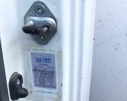 Білий Ісузу NPR, об'ємом двигуна 3 л та пробігом 419 тис. км за 16500 $, фото 11 на Automoto.ua