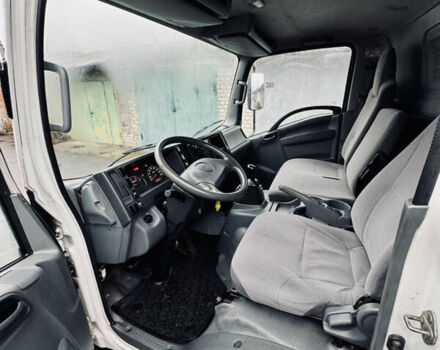 Білий Ісузу NPR, об'ємом двигуна 5.19 л та пробігом 420 тис. км за 10900 $, фото 10 на Automoto.ua