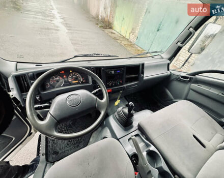 Білий Ісузу NPR, об'ємом двигуна 5.19 л та пробігом 420 тис. км за 10900 $, фото 12 на Automoto.ua