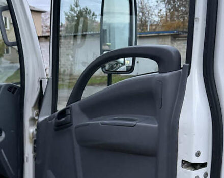 Белый Исузу НПР, объемом двигателя 6 л и пробегом 307 тыс. км за 20000 $, фото 4 на Automoto.ua