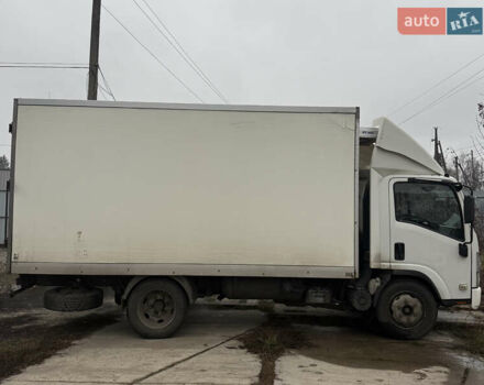 Білий Ісузу NPR, об'ємом двигуна 6 л та пробігом 301 тис. км за 17900 $, фото 2 на Automoto.ua