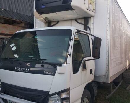 Белый Исузу НКР, объемом двигателя 4.57 л и пробегом 600 тыс. км за 11500 $, фото 1 на Automoto.ua