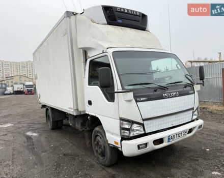 Білий Ісузу NQR, об'ємом двигуна 4.57 л та пробігом 100 тис. км за 12000 $, фото 1 на Automoto.ua