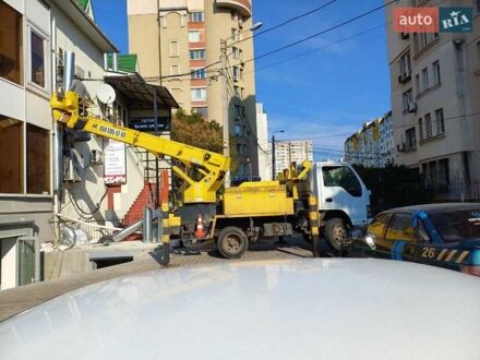 Исузу НКР 2014 в Одессе на Automoto.ua Белый Исузу НКР, объемом двигателя 4.7 л и пробегом 98 тыс. км за 32000 $, фото 1 на Automoto.ua