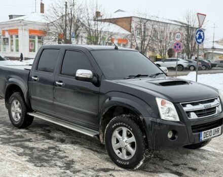 Черный Исузу Родео, объемом двигателя 2.5 л и пробегом 130 тыс. км за 6500 $, фото 2 на Automoto.ua