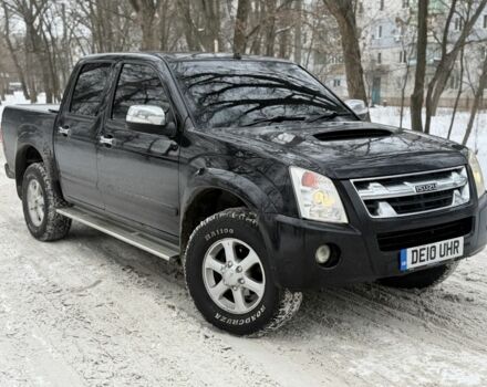 Черный Исузу Родео, объемом двигателя 2.5 л и пробегом 130 тыс. км за 6500 $, фото 1 на Automoto.ua
