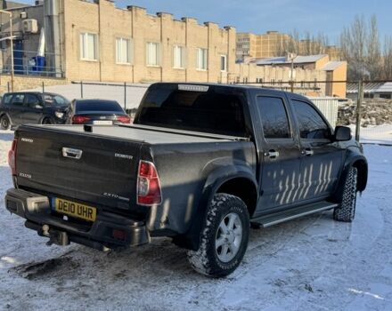 Черный Исузу Родео, объемом двигателя 2.5 л и пробегом 130 тыс. км за 6500 $, фото 7 на Automoto.ua