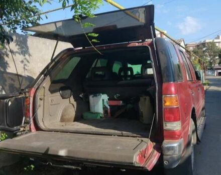 Червоний Ісузу Rodeo, об'ємом двигуна 2.6 л та пробігом 180 тис. км за 3200 $, фото 2 на Automoto.ua