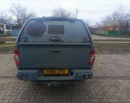 Серый Исузу Родео, объемом двигателя 2.5 л и пробегом 230 тыс. км за 5200 $, фото 2 на Automoto.ua