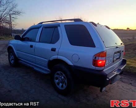 Серый Исузу Родео, объемом двигателя 2.2 л и пробегом 0 тыс. км за 3500 $, фото 3 на Automoto.ua