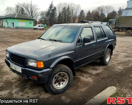 Сірий Ісузу Rodeo, об'ємом двигуна 2 л та пробігом 180 тис. км за 4000 $, фото 1 на Automoto.ua