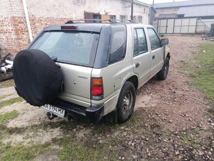 Серый Исузу Родео, объемом двигателя 2.6 л и пробегом 210 тыс. км за 2000 $, фото 1 на Automoto.ua