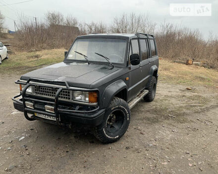 Чорний Ісузу Trooper, об'ємом двигуна 2.6 л та пробігом 300 тис. км за 3000 $, фото 1 на Automoto.ua