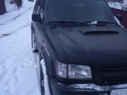 Черный Исузу Трупер, объемом двигателя 3 л и пробегом 304 тыс. км за 7200 $, фото 1 на Automoto.ua