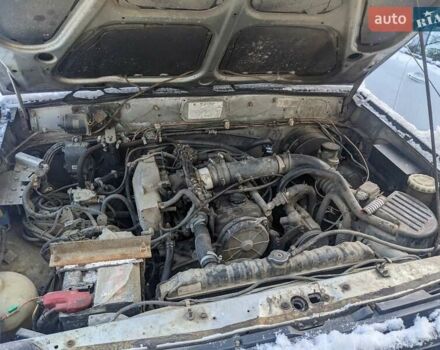 Сірий Ісузу Trooper, об'ємом двигуна 2.56 л та пробігом 280 тис. км за 5200 $, фото 3 на Automoto.ua