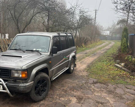 Серый Исузу Трупер, объемом двигателя 3.1 л и пробегом 100 тыс. км за 4000 $, фото 1 на Automoto.ua