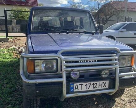 Синий Исузу Трупер, объемом двигателя 2 л и пробегом 100 тыс. км за 4000 $, фото 1 на Automoto.ua