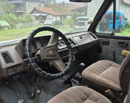 Зеленый Исузу Трупер, объемом двигателя 2.6 л и пробегом 180 тыс. км за 2800 $, фото 7 на Automoto.ua