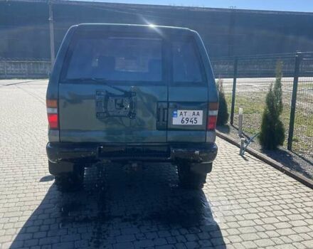 Зелений Ісузу Trooper, об'ємом двигуна 3.1 л та пробігом 190 тис. км за 7480 $, фото 4 на Automoto.ua