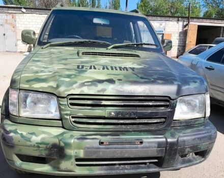 Зелений Ісузу Trooper, об'ємом двигуна 3 л та пробігом 200 тис. км за 2421 $, фото 1 на Automoto.ua