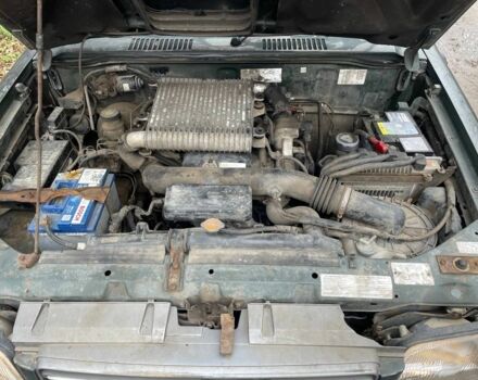 Зелений Ісузу Trooper, об'ємом двигуна 3 л та пробігом 160 тис. км за 2850 $, фото 9 на Automoto.ua