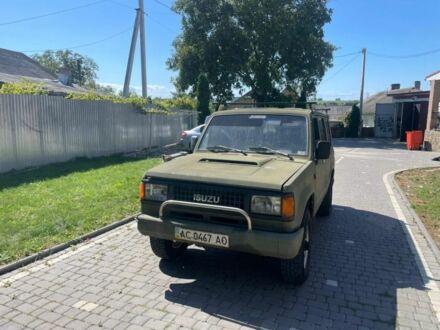 Ісузу Trooper 1991 у Чернівцях на Automoto.ua Зелений Ісузу Trooper, об'ємом двигуна 0 л та пробігом 300 тис. км за 2000 $, фото 1 на Automoto.ua