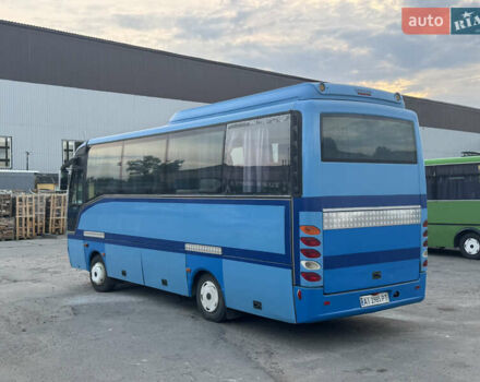 Синій Ісузу Turkuaz, об'ємом двигуна 4.75 л та пробігом 450 тис. км за 11000 $, фото 3 на Automoto.ua