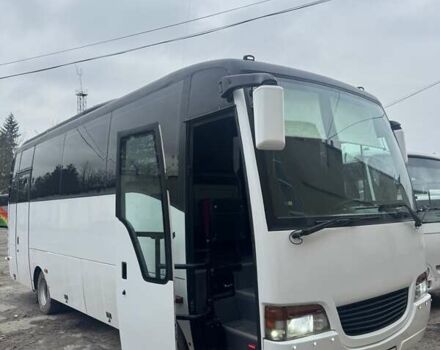 Білий Ісузу Turquoise, об'ємом двигуна 4.75 л та пробігом 250 тис. км за 19000 $, фото 4 на Automoto.ua