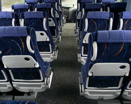 Білий Ісузу Turquoise, об'ємом двигуна 5.19 л та пробігом 360 тис. км за 56900 $, фото 4 на Automoto.ua