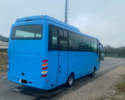 Синий Исузу Туркузе, объемом двигателя 4.75 л и пробегом 500 тыс. км за 10499 $, фото 7 на Automoto.ua