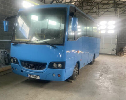 Синий Исузу Туркузе, объемом двигателя 4.75 л и пробегом 500 тыс. км за 10499 $, фото 1 на Automoto.ua