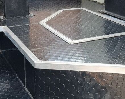 Исузу Другая, объемом двигателя 0 л и пробегом 0 тыс. км за 10712 $, фото 12 на Automoto.ua