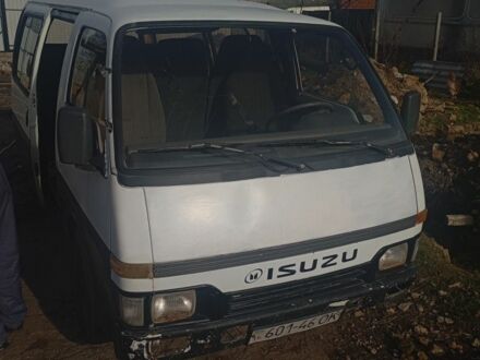 Исузу Другая, объемом двигателя 0 л и пробегом 0 тыс. км за 1200 $, фото 1 на Automoto.ua