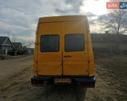 Желтый Ивеко 315, объемом двигателя 2.8 л и пробегом 520 тыс. км за 2000 $, фото 1 на Automoto.ua