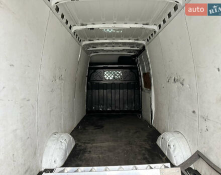 Белый Ивеко 35С13, объемом двигателя 2.29 л и пробегом 299 тыс. км за 12900 $, фото 11 на Automoto.ua