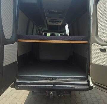 Ивеко 35С13, объемом двигателя 3 л и пробегом 457 тыс. км за 27500 $, фото 5 на Automoto.ua