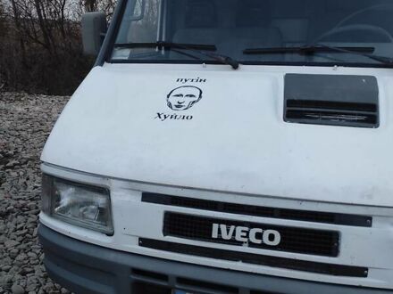 Ивеко Дейли 4x4 1999 в Коломые на Automoto.ua Белый Ивеко Дейли 4x4, объемом двигателя 2.8 л и пробегом 200 тыс. км за 4200 $, фото 1 на Automoto.ua