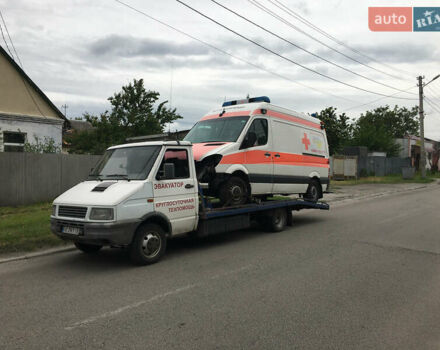 Белый Ивеко Дейли, объемом двигателя 2.5 л и пробегом 515 тыс. км за 5000 $, фото 20 на Automoto.ua