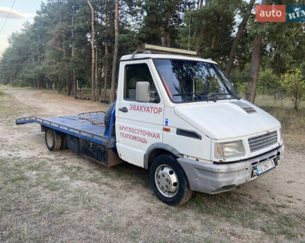 Белый Ивеко Дейли, объемом двигателя 2.5 л и пробегом 515 тыс. км за 5000 $, фото 7 на Automoto.ua