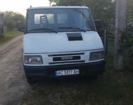 Белый Ивеко Дейли, объемом двигателя 2.4 л и пробегом 250 тыс. км за 6850 $, фото 3 на Automoto.ua